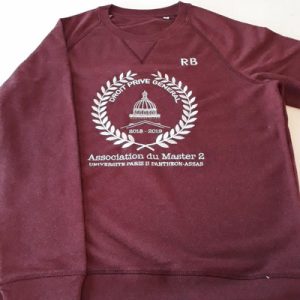Sweat brodé avec logo d'une association étudiante